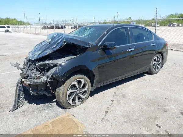 1HGCR2F86GA056283 2016 HONDA ACCORD - Image 2