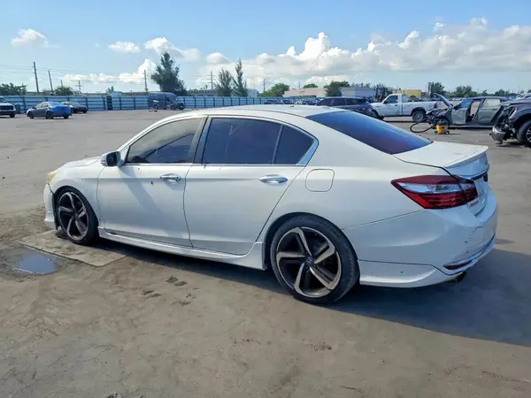 1HGCR2F86GA124680 2016 HONDA ACCORD - Image 2