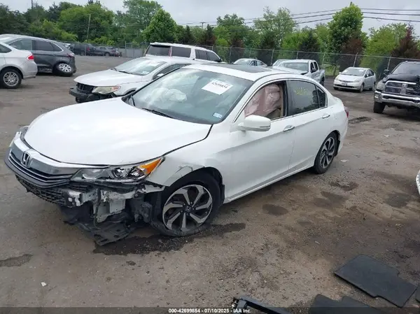 1HGCR2F86GA131001 2016 HONDA ACCORD - Image 2