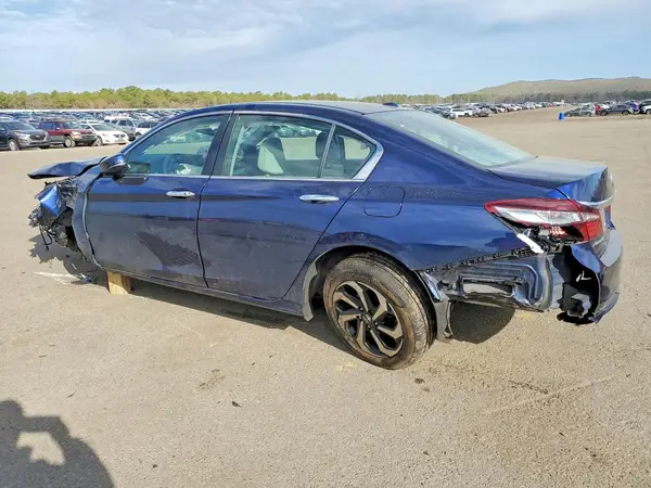 1HGCR2F86GA196673 2016 HONDA ACCORD - Image 2