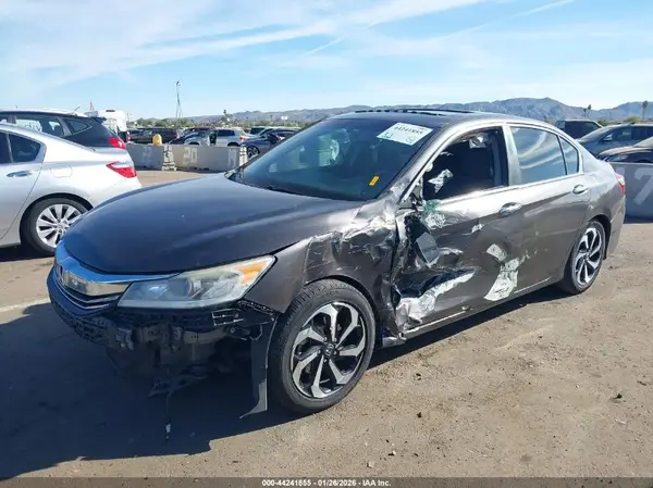 1HGCR2F86GA231129 2016 HONDA ACCORD - Image 2