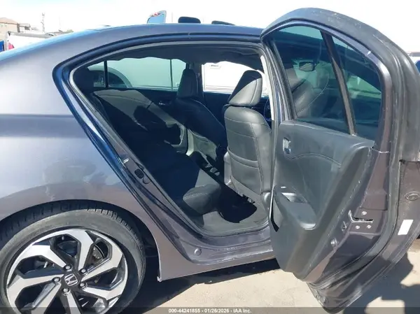 1HGCR2F86GA231129 2016 HONDA ACCORD - Image 8