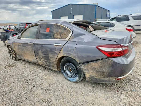 1HGCR2F86GA243703 2016 HONDA ACCORD - Image 2