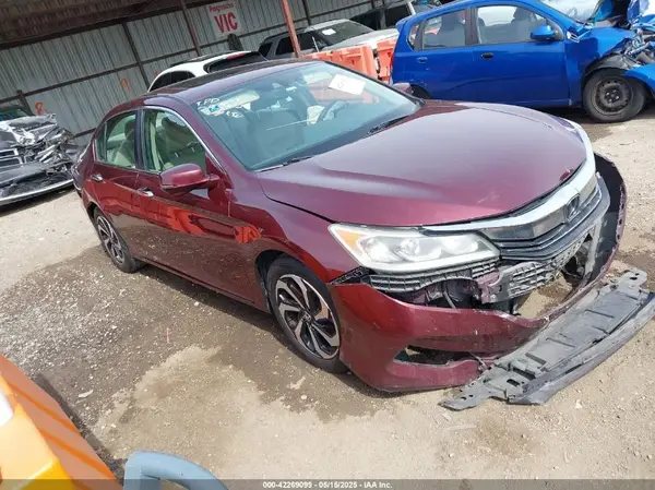 1HGCR2F86HA002094 2017 HONDA ACCORD - Image 1