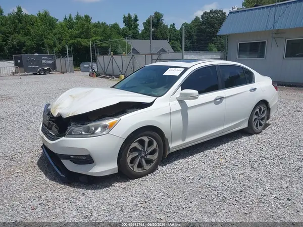 1HGCR2F86HA051943 2017 HONDA ACCORD - Image 2