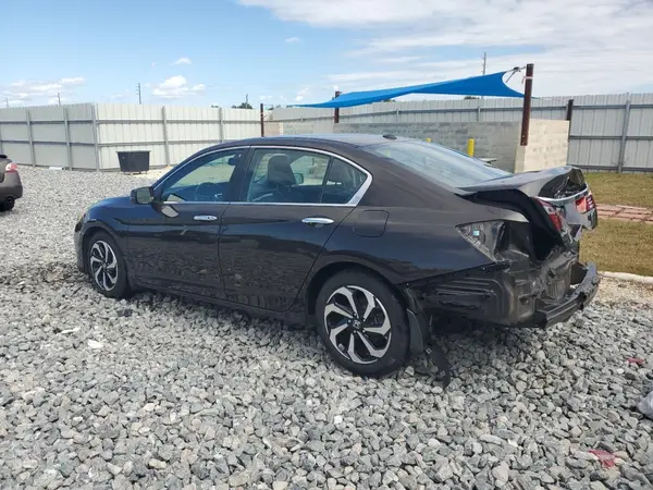 1HGCR2F86HA064871 2017 HONDA ACCORD - Image 2