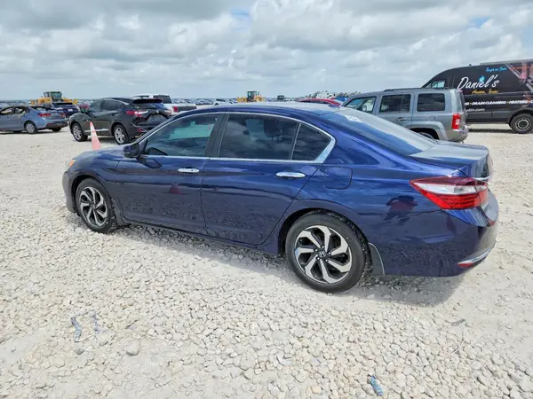 1HGCR2F86HA071240 2017 HONDA ACCORD - Image 2