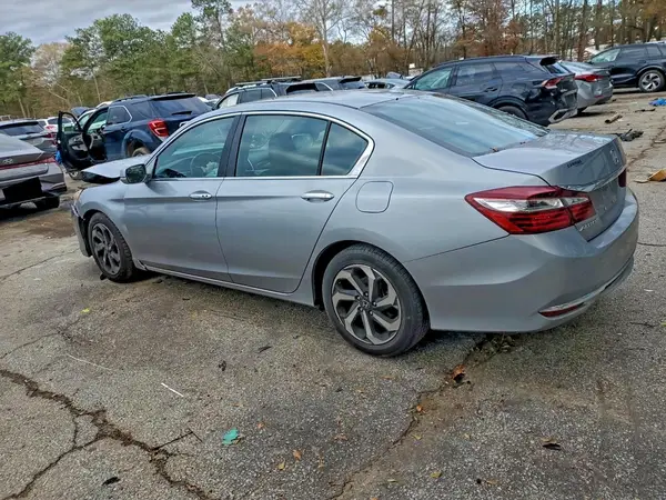 1HGCR2F86HA071478 2017 HONDA ACCORD - Image 2