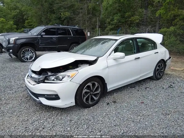 1HGCR2F86HA071934 2017 HONDA ACCORD - Image 2
