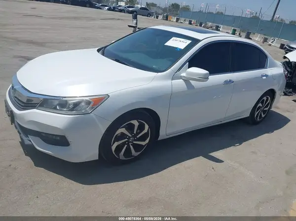 1HGCR2F86HA091083 2017 HONDA ACCORD - Image 2