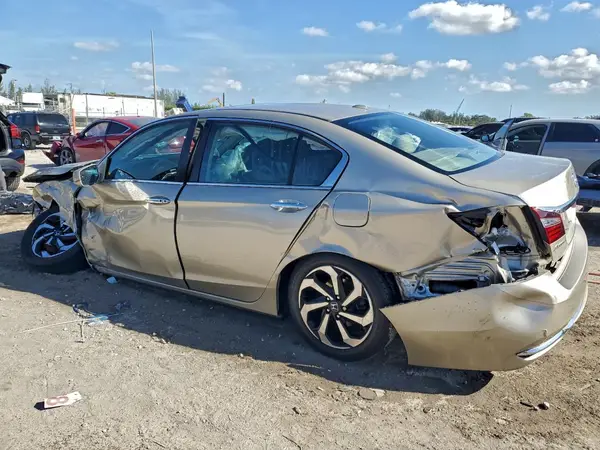 1HGCR2F86HA104978 2017 HONDA ACCORD - Image 2