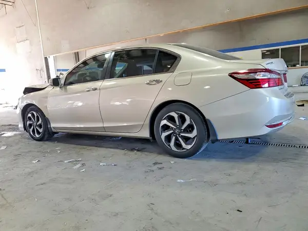1HGCR2F86HA155848 2017 HONDA ACCORD - Image 2