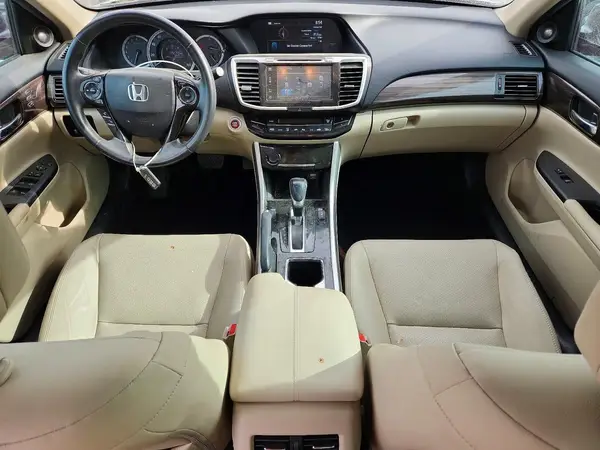 1HGCR2F86HA166851 2017 HONDA ACCORD - Image 8