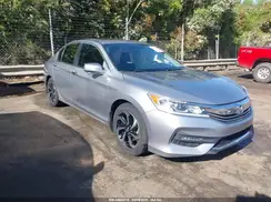 1HGCR2F86HA203915 2017 HONDA ACCORD