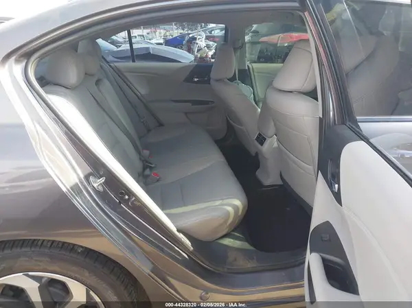 1HGCR2F86HA222206 2017 HONDA ACCORD - Image 8