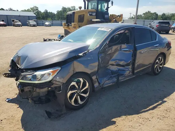 1HGCR2F86HA256484 2017 HONDA ACCORD