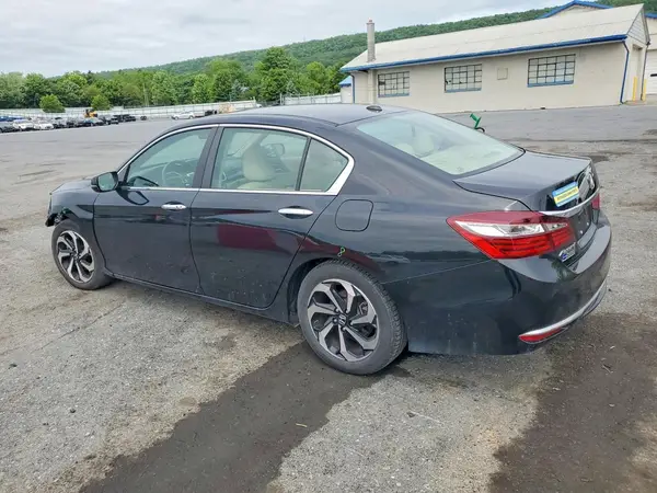 1HGCR2F87GA011305 2016 HONDA ACCORD - Image 2