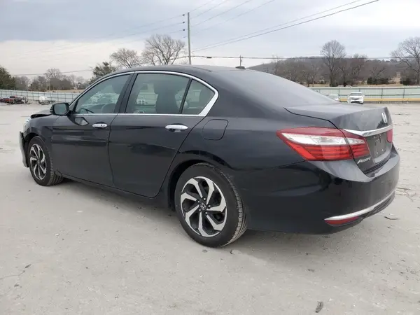1HGCR2F87GA025205 2016 HONDA ACCORD - Image 2