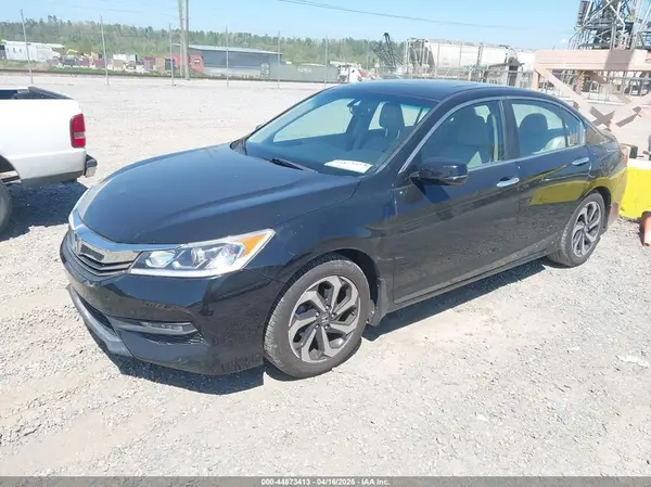 1HGCR2F87GA038455 2016 HONDA ACCORD - Image 2