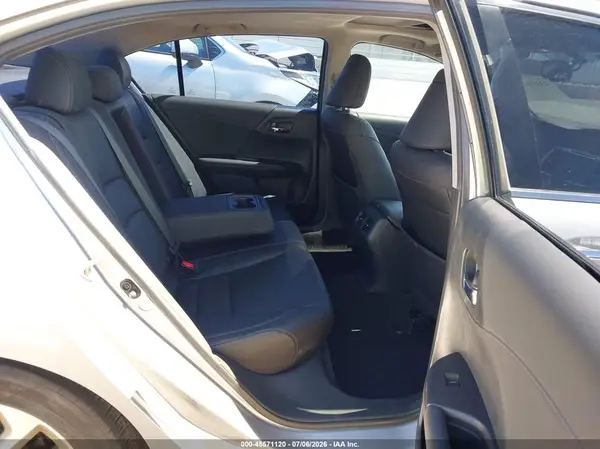 1HGCR2F87GA083069 2016 HONDA ACCORD - Image 8