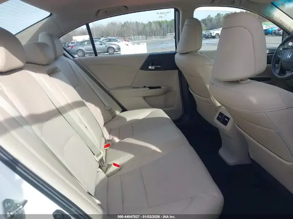 1HGCR2F87GA107001 2016 HONDA ACCORD - Image 8