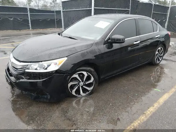 1HGCR2F87HA002279 2017 HONDA ACCORD - Image 2