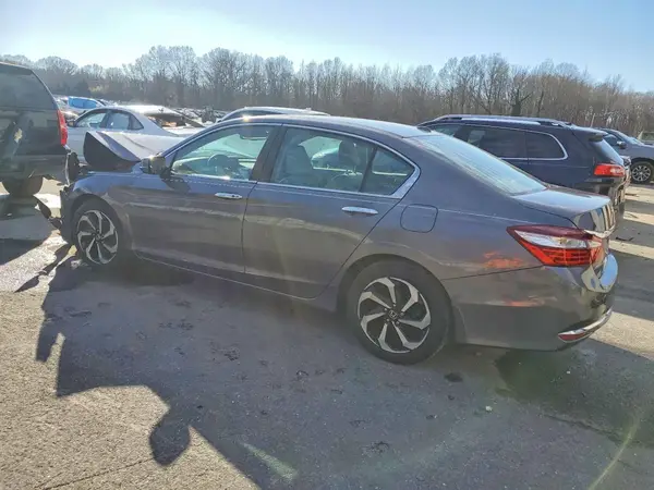 1HGCR2F87HA016053 2017 HONDA ACCORD - Image 2