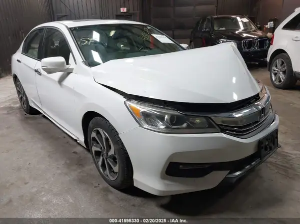 1HGCR2F87HA017106 2017 HONDA ACCORD - Image 1