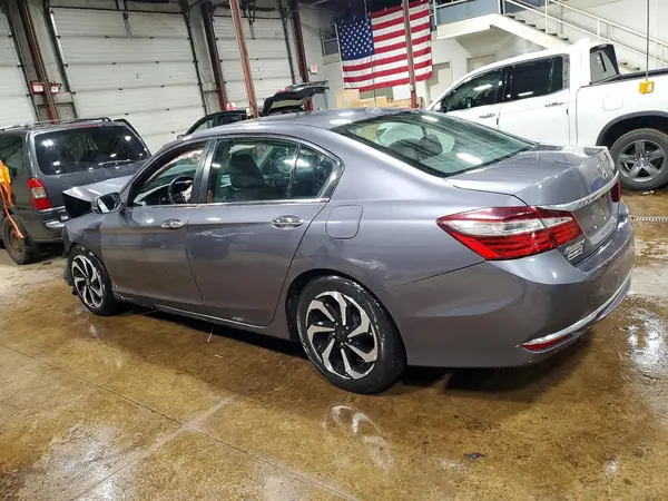 1HGCR2F87HA020801 2017 HONDA ACCORD - Image 2