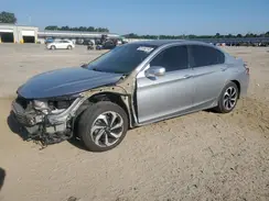 1HGCR2F87HA048937 2017 HONDA ACCORD