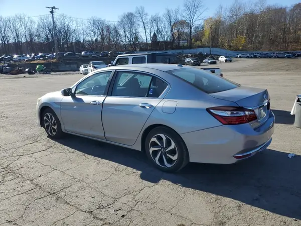 1HGCR2F87HA074213 2017 HONDA ACCORD - Image 2