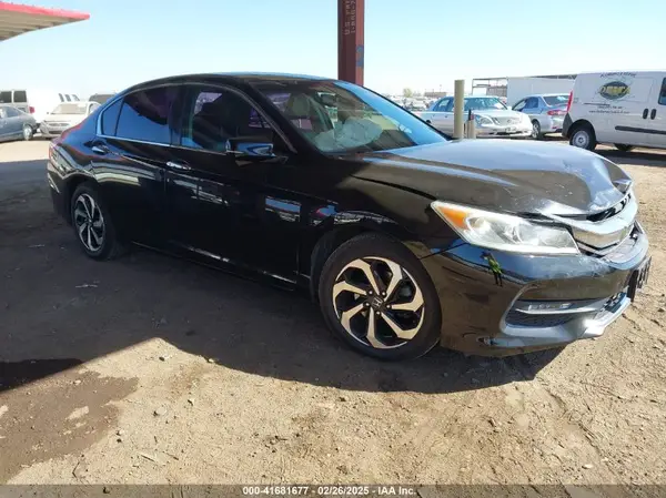 1HGCR2F87HA113432 2017 HONDA ACCORD - Image 1