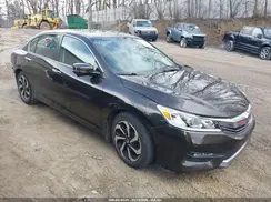 1HGCR2F87HA114239 2017 HONDA ACCORD