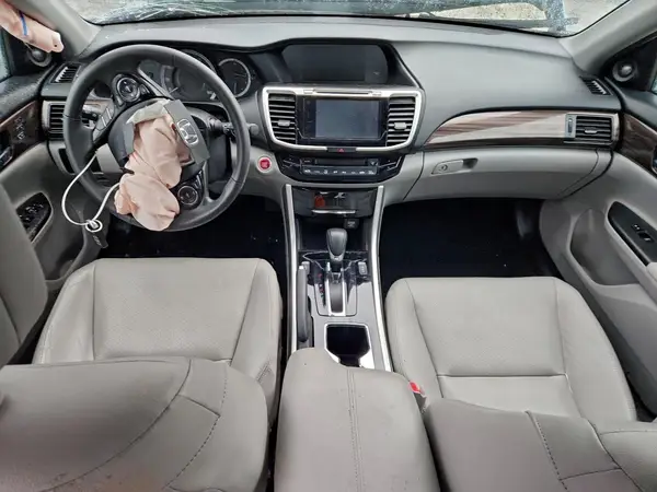 1HGCR2F87HA126083 2017 HONDA ACCORD - Image 8