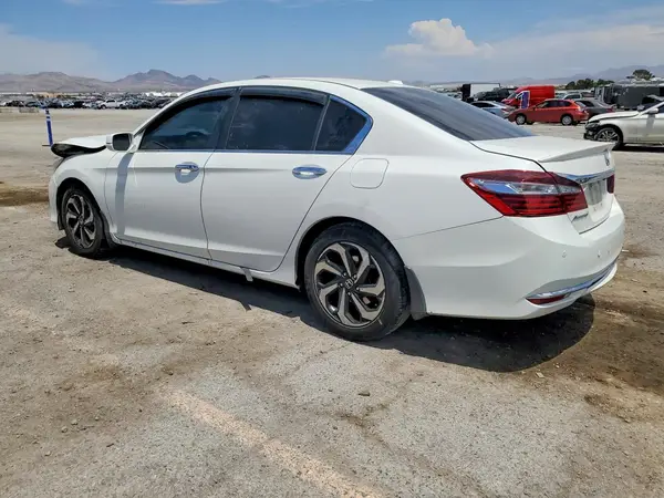 1HGCR2F87HA144213 2017 HONDA ACCORD - Image 2