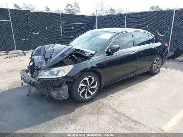 1HGCR2F87HA150416 2017 HONDA ACCORD - Image 2