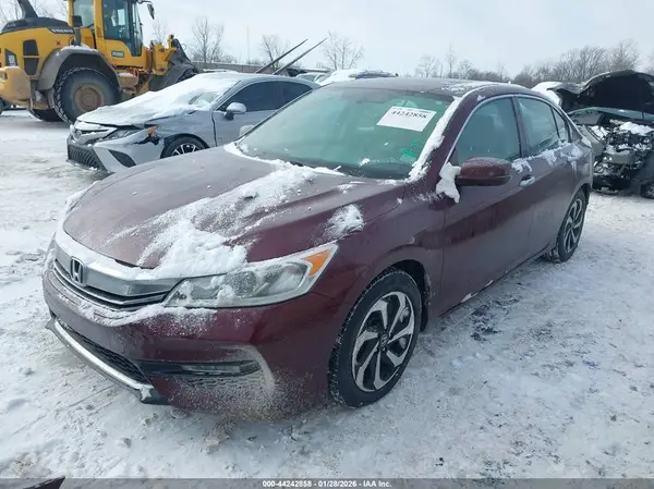 1HGCR2F87HA175798 2017 HONDA ACCORD - Image 2