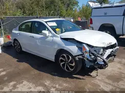 1HGCR2F87HA209366 2017 HONDA ACCORD