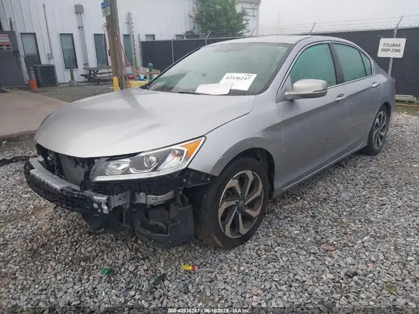 1HGCR2F87HA288036 2017 HONDA ACCORD - Image 2