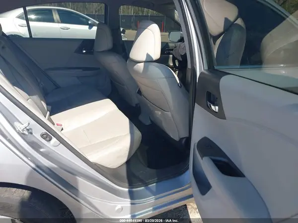 1HGCR2F87HA291325 2017 HONDA ACCORD - Image 8