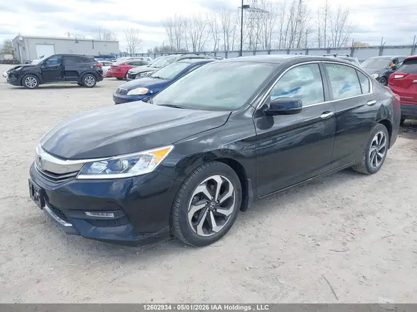 1HGCR2F87HA811670 2017 HONDA ACCORD - Image 2