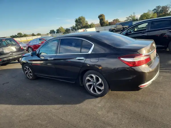 1HGCR2F88GA009627 2016 HONDA ACCORD - Image 2