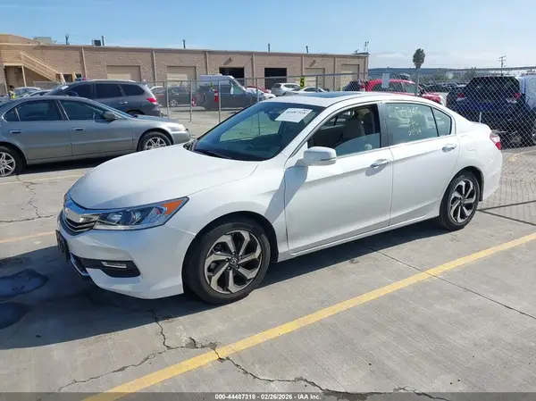 1HGCR2F88GA064188 2016 HONDA ACCORD - Image 2