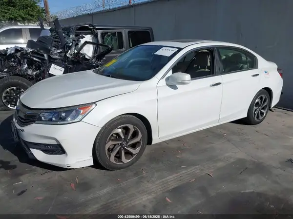 1HGCR2F88GA086921 2016 HONDA ACCORD - Image 2