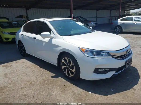1HGCR2F88HA029345 2017 HONDA ACCORD - Image 1