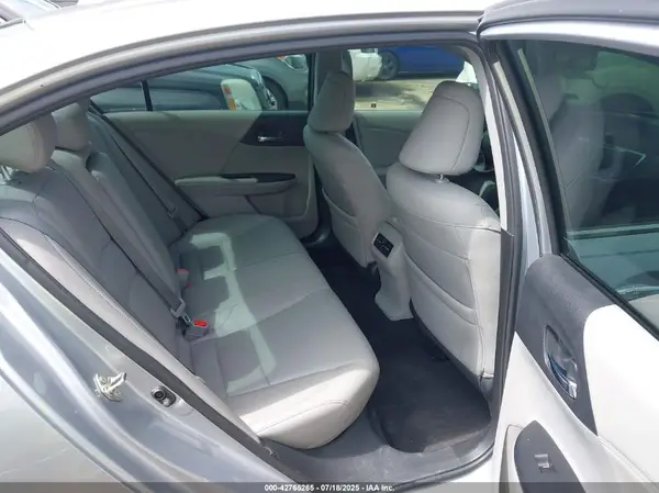 1HGCR2F88HA033072 2017 HONDA ACCORD - Image 8