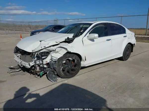 1HGCR2F88HA034108 2017 HONDA ACCORD - Image 2