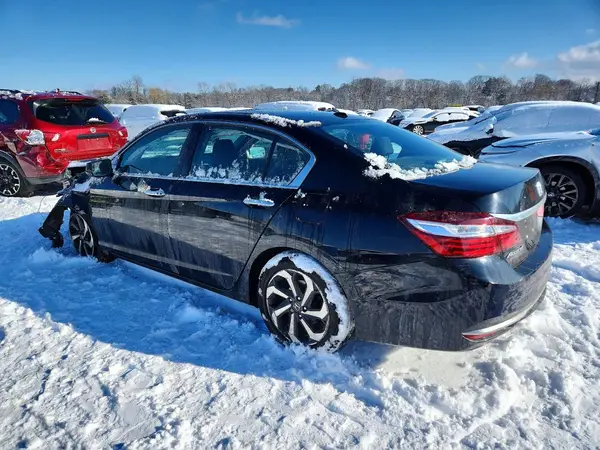 1HGCR2F88HA035677 2017 HONDA ACCORD - Image 2