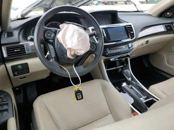1HGCR2F88HA040605 2017 HONDA ACCORD - Image 8