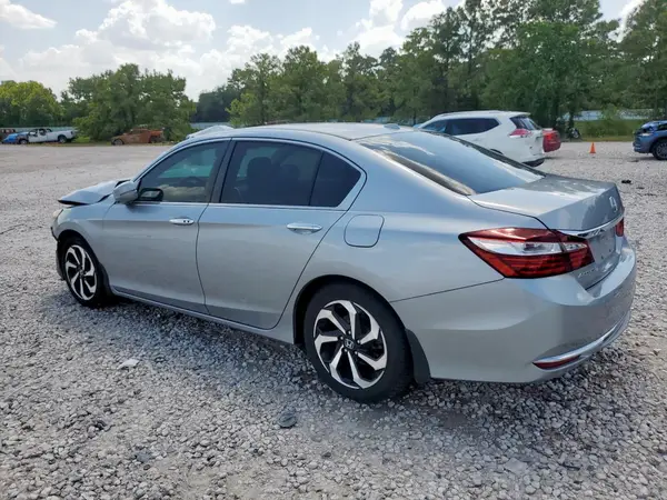 1HGCR2F88HA068064 2017 HONDA ACCORD - Image 2
